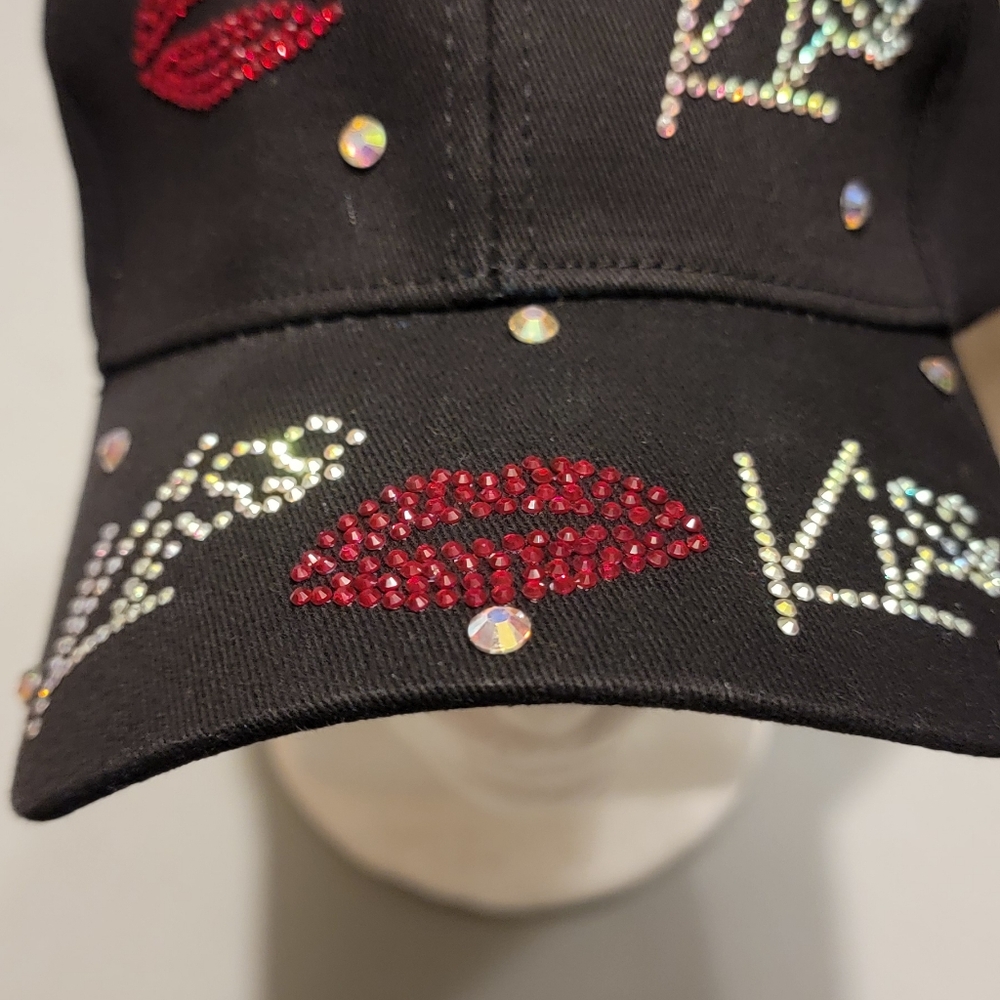 New black rhinestone kiss 💋 baseball cap - Picture 11 of 12